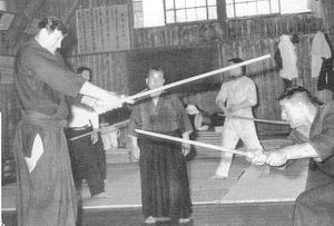 Jon Bluming, Shimizu sensei and Donn Draeger Aug 1959